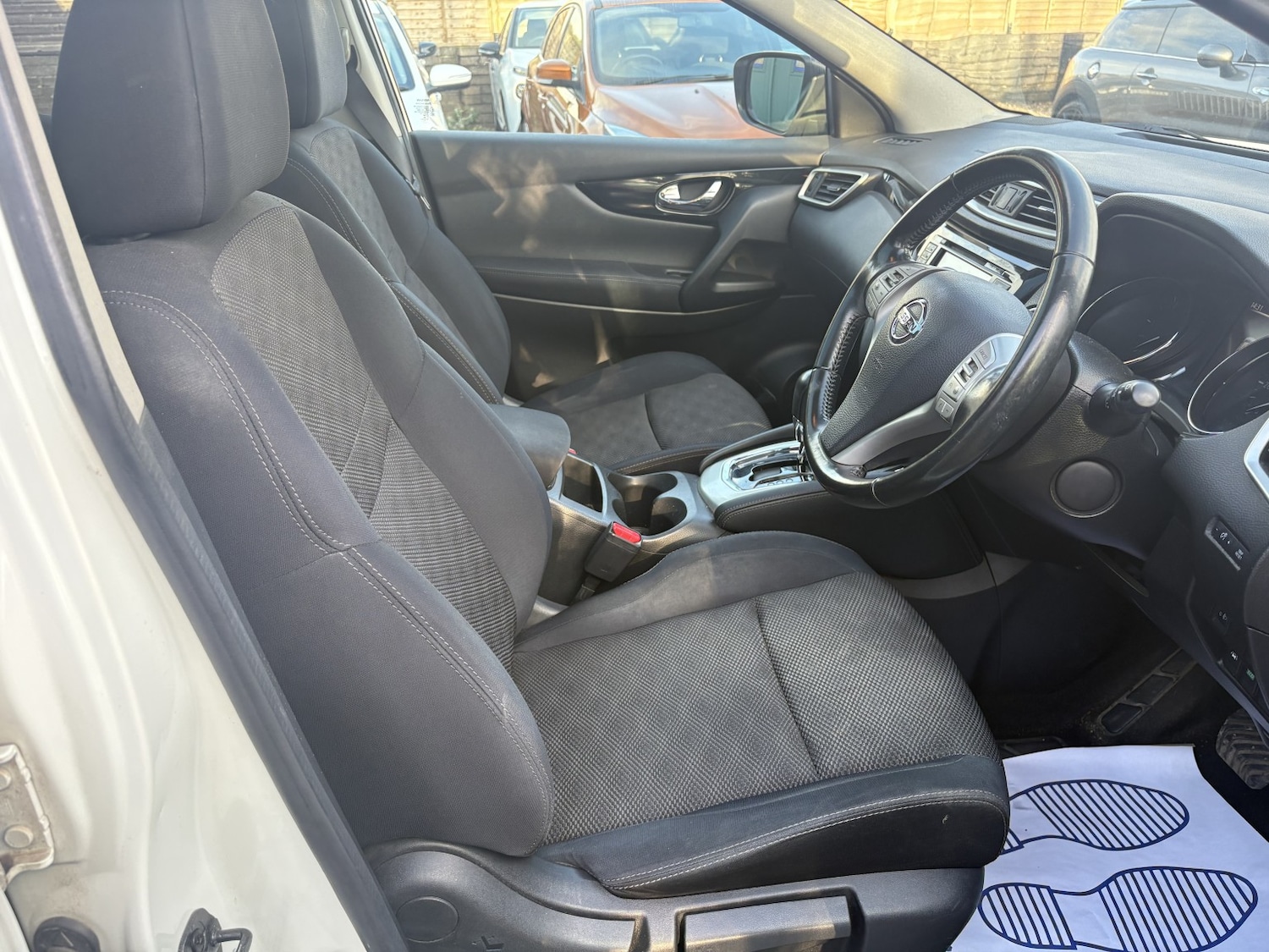 Used Nissan Qashqai 2015 for sale - 77173232: Photo 12