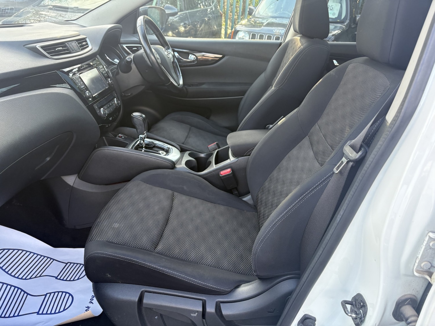 Used Nissan Qashqai 2015 for sale - 77173232: Photo 17