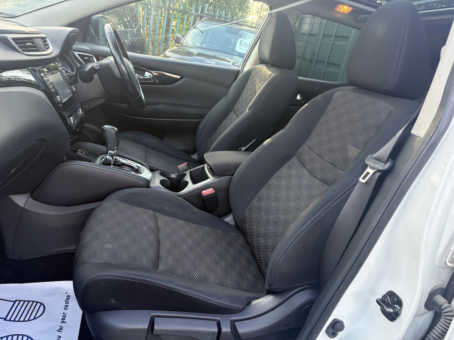 Used Nissan Qashqai 2015 for sale - 77173232: Photo 18