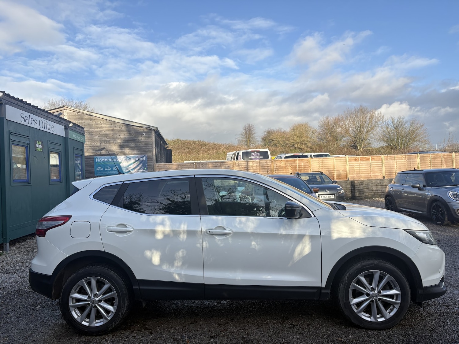 Used Nissan Qashqai 2015 for sale - 77173232: Photo 8