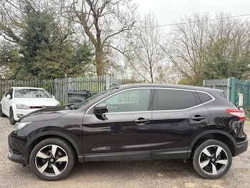 Used Nissan Qashqai 2016 for sale - 78131589: Photo