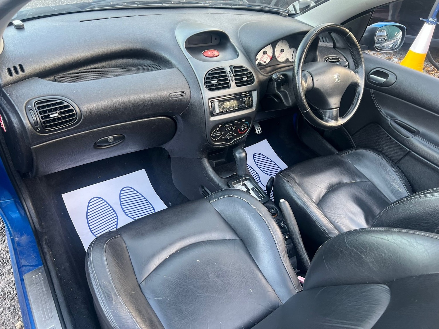 Used Peugeot 206 2002 for sale - 76402168: Photo 9