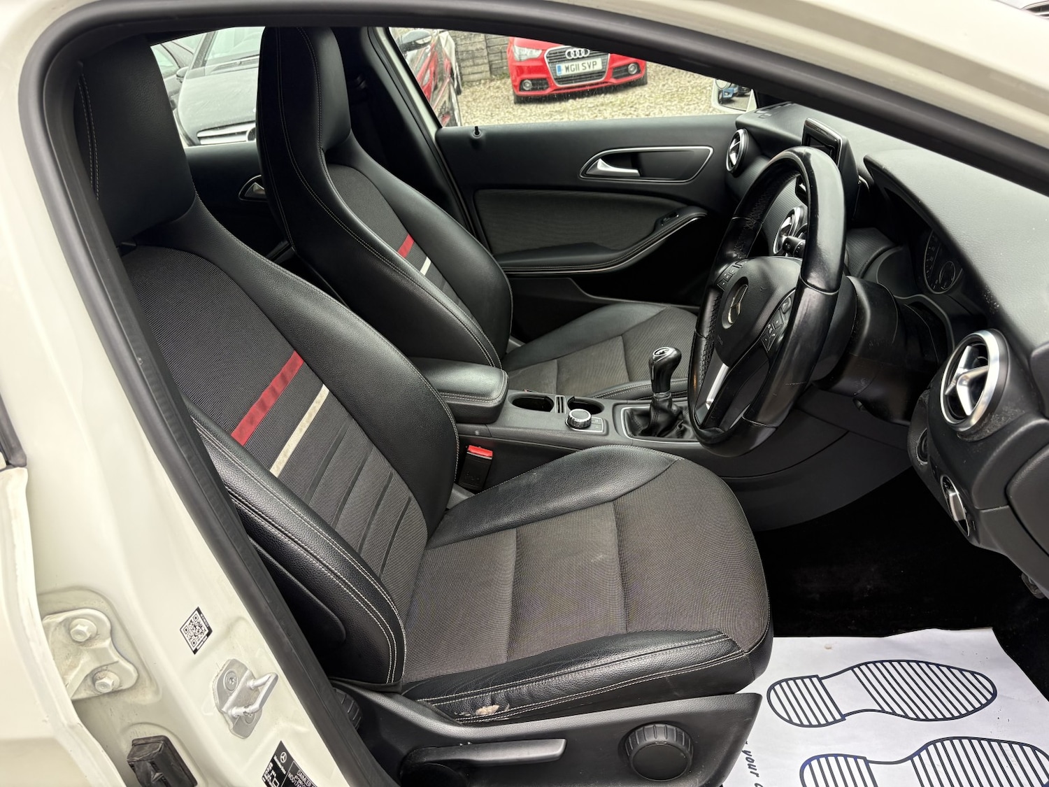 Used Mercedes-Benz A-Class 2014 for sale - 77781644: Photo 11