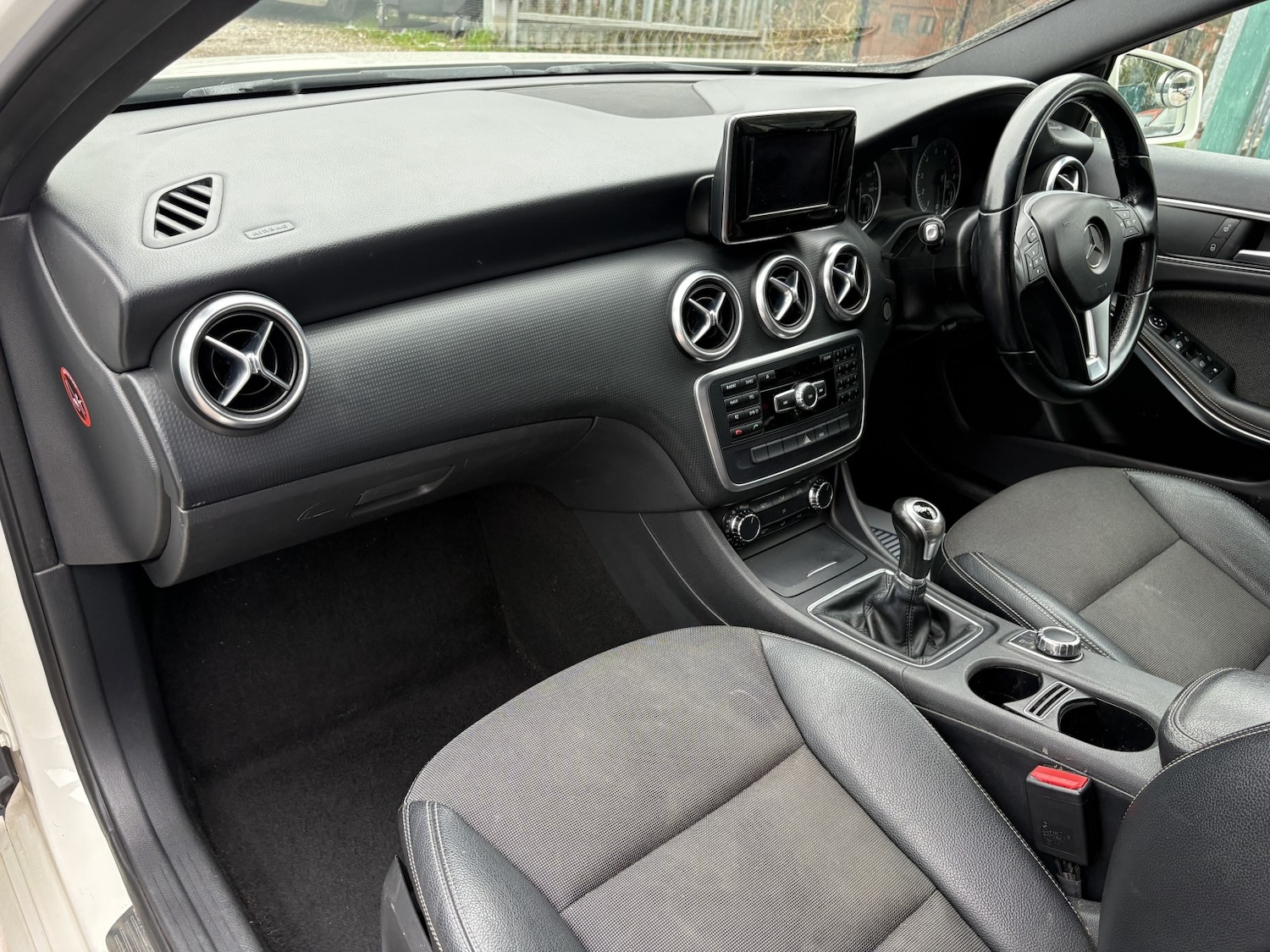 Used Mercedes-Benz A-Class 2014 for sale - 77781644: Photo 17