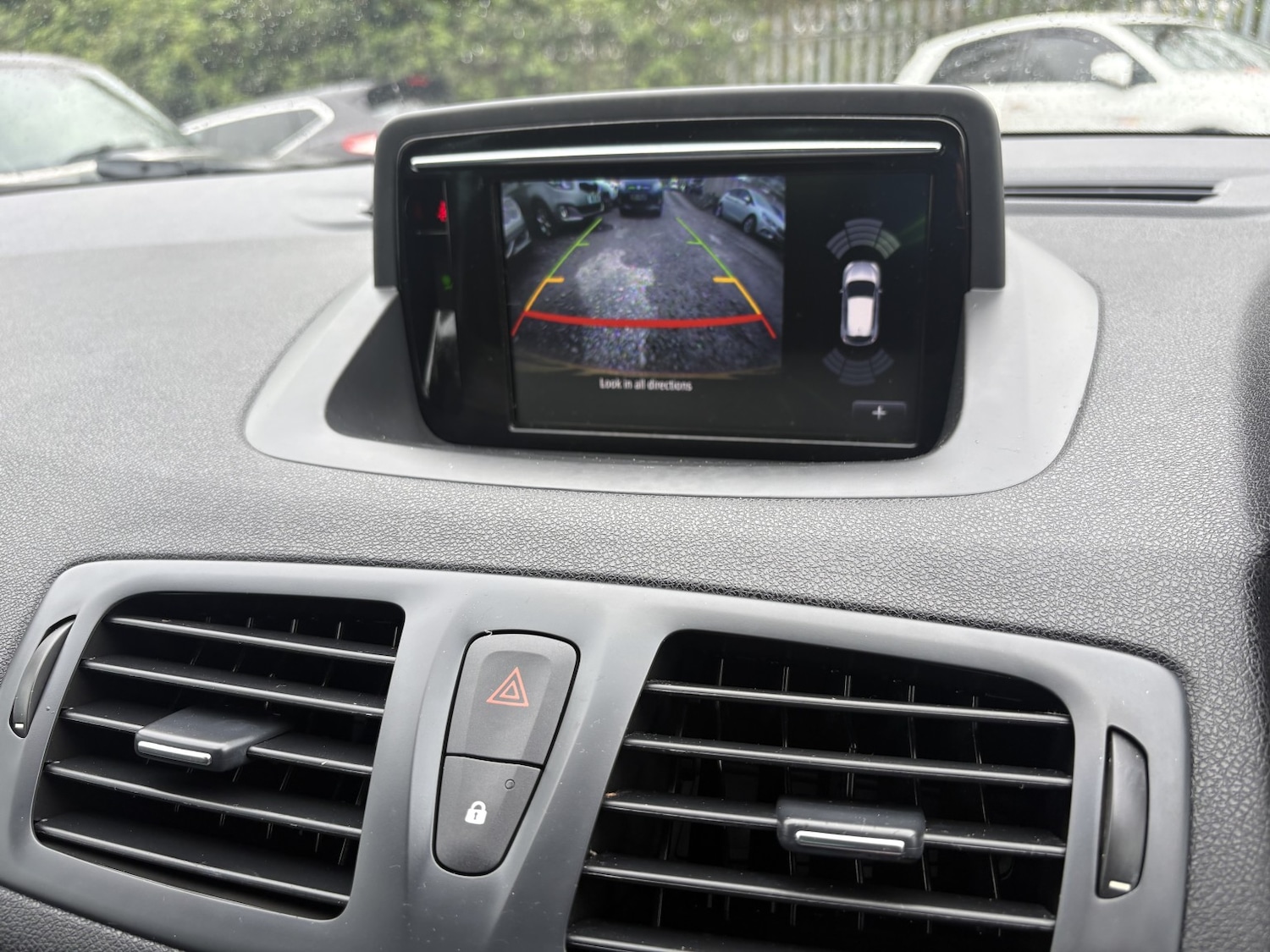 Used Renault Megane 2015 for sale - 78131583: Photo 11