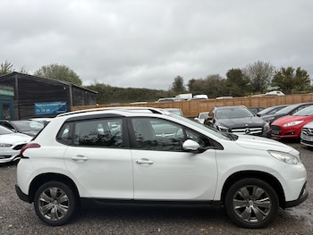 Used Peugeot 2008 2016 for sale - 76170448: Photo 4