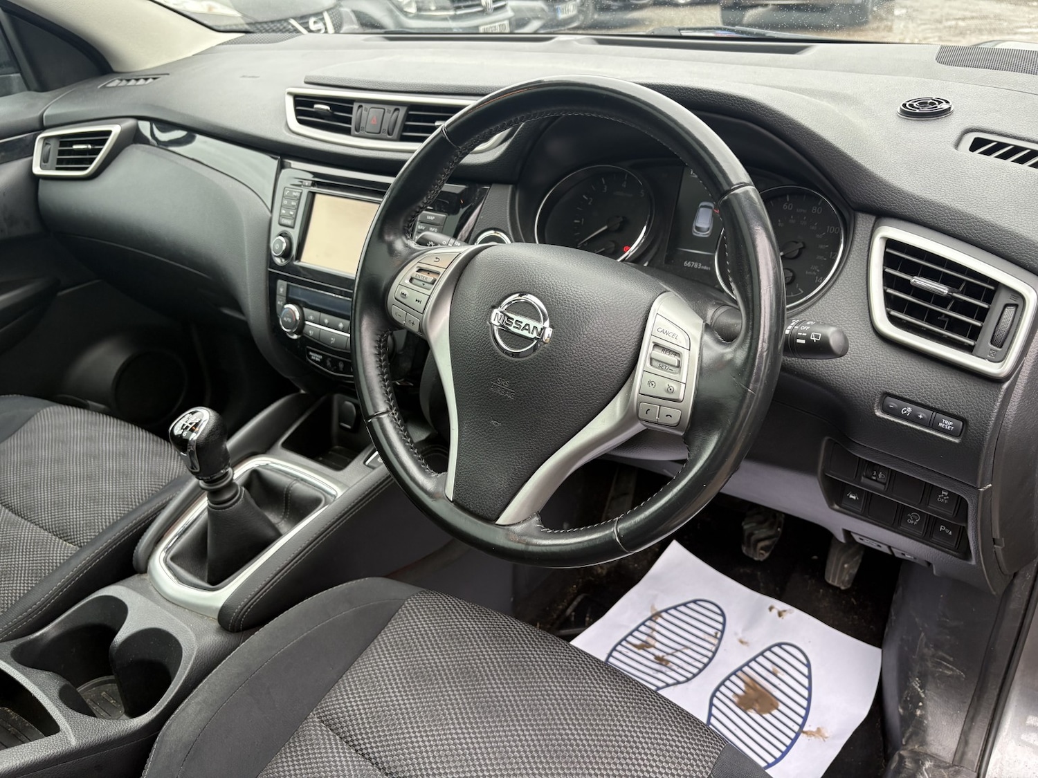 Used Nissan Qashqai 2015 for sale - 77516141: Photo 11