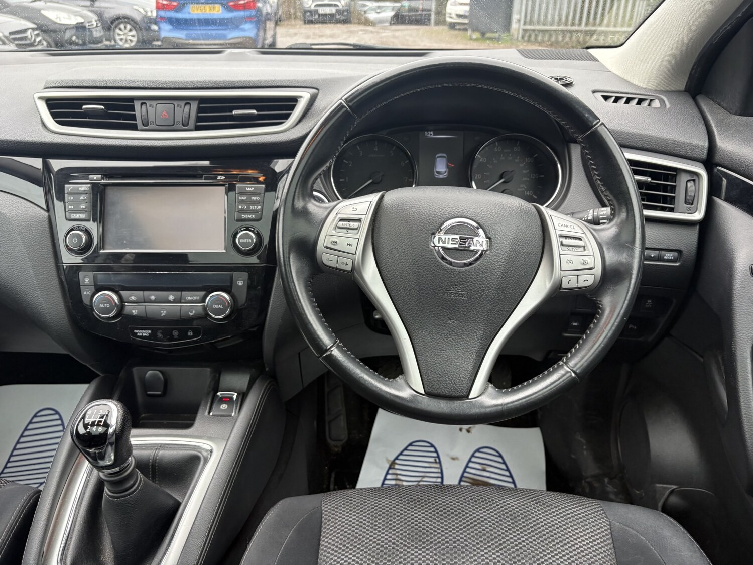 Used Nissan Qashqai 2015 for sale - 77516141: Photo 14