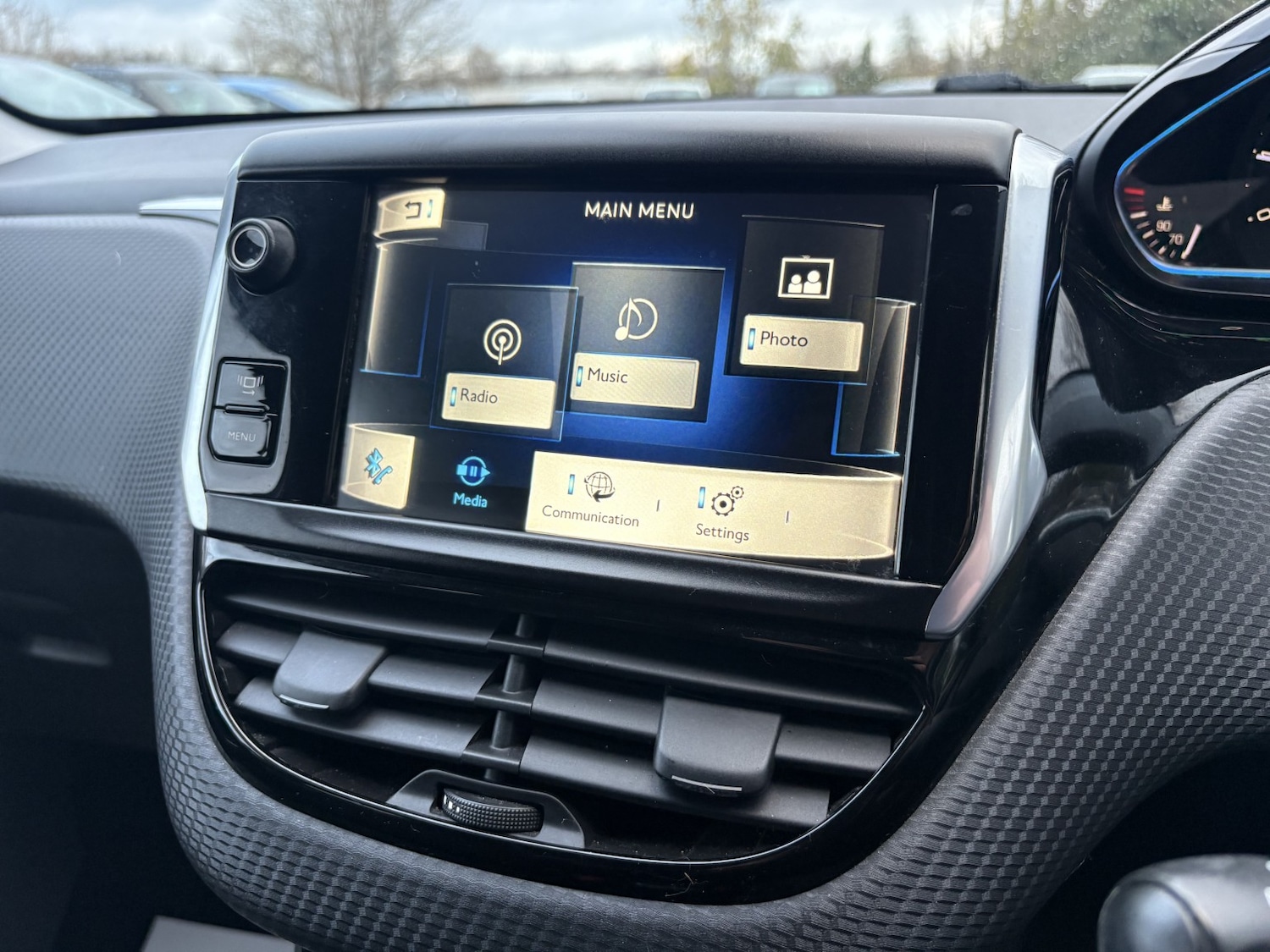 Used Peugeot 2008 2014 for sale - 76687195: Photo 19