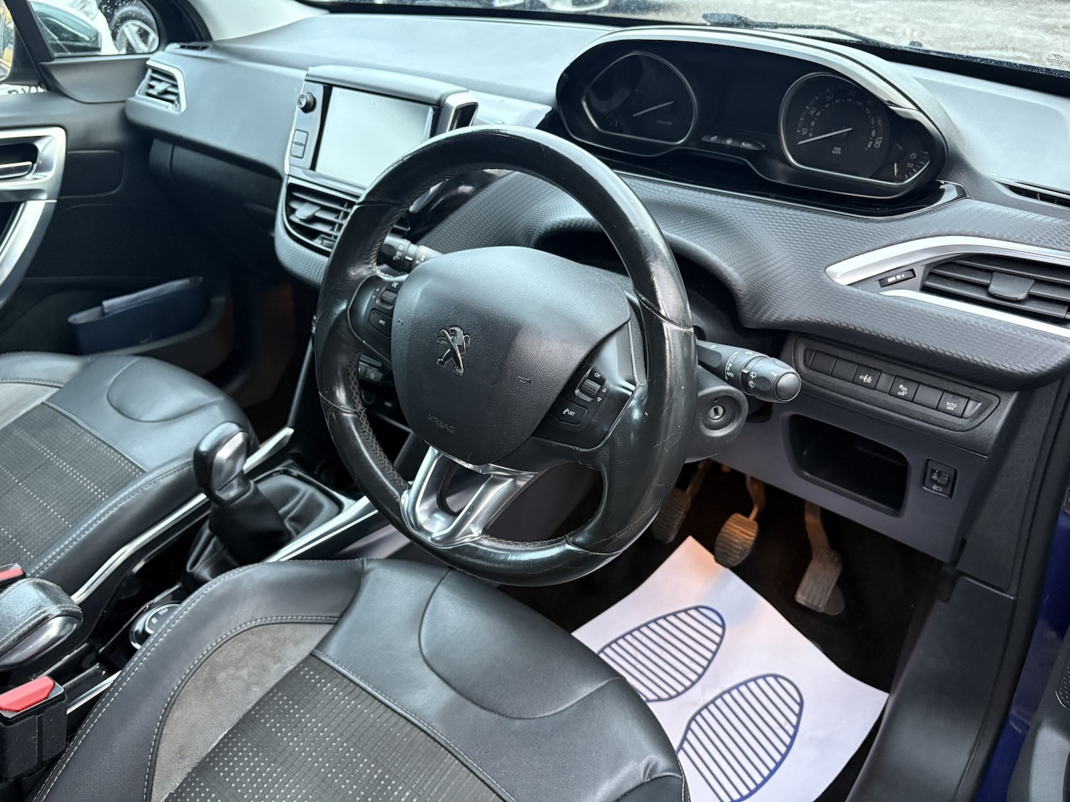 Used Peugeot 2008 2014 for sale - 76687195: Photo 9