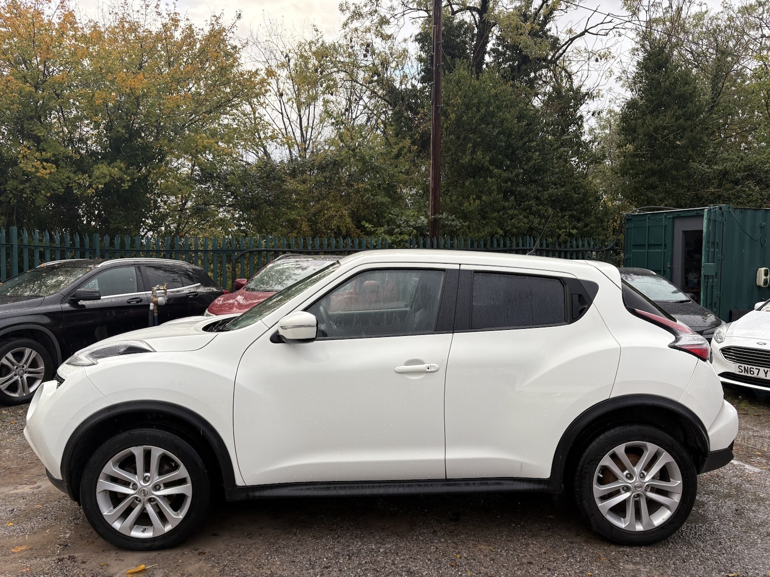 Used Nissan Juke 2015 for sale - 76374181: Photo 4