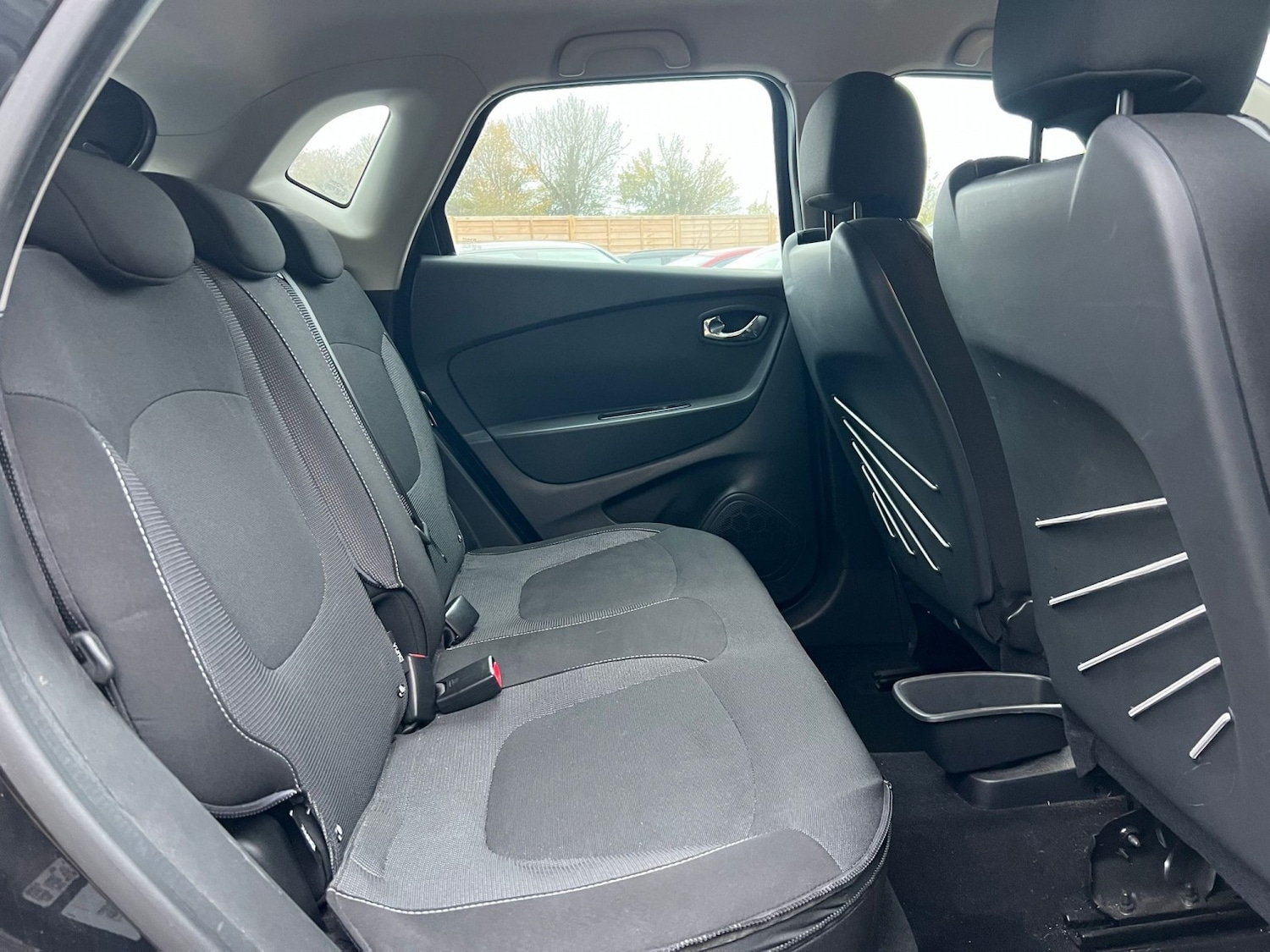 Used Renault Captur 2014 for sale - 76461593: Photo 12