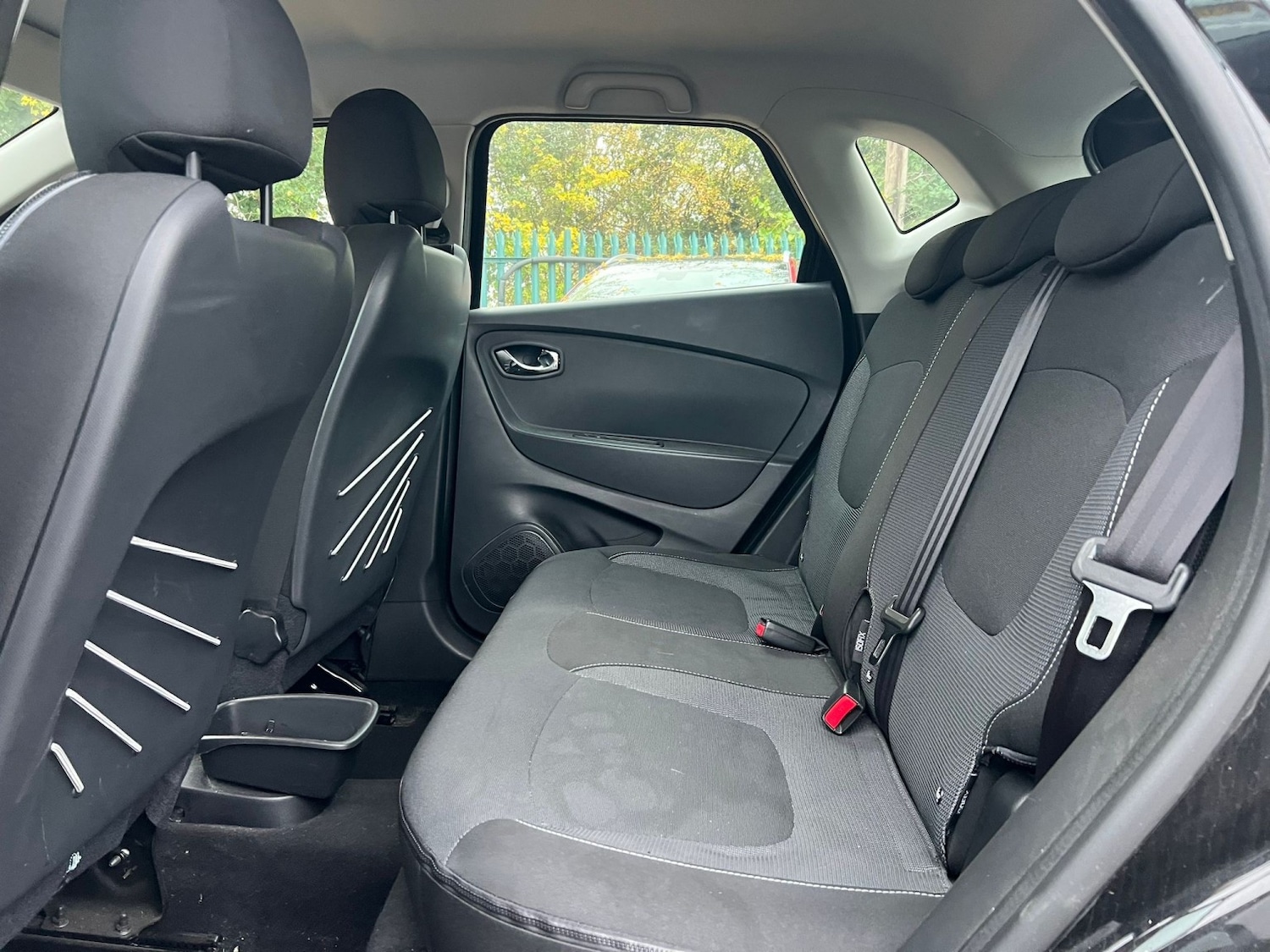 Used Renault Captur 2014 for sale - 76461593: Photo 15