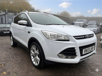 2013 - 2.0 TDCi Titanium 5-Door