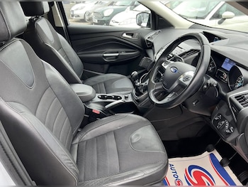 Used Ford Kuga 2013 for sale - 76218825: Photo 2