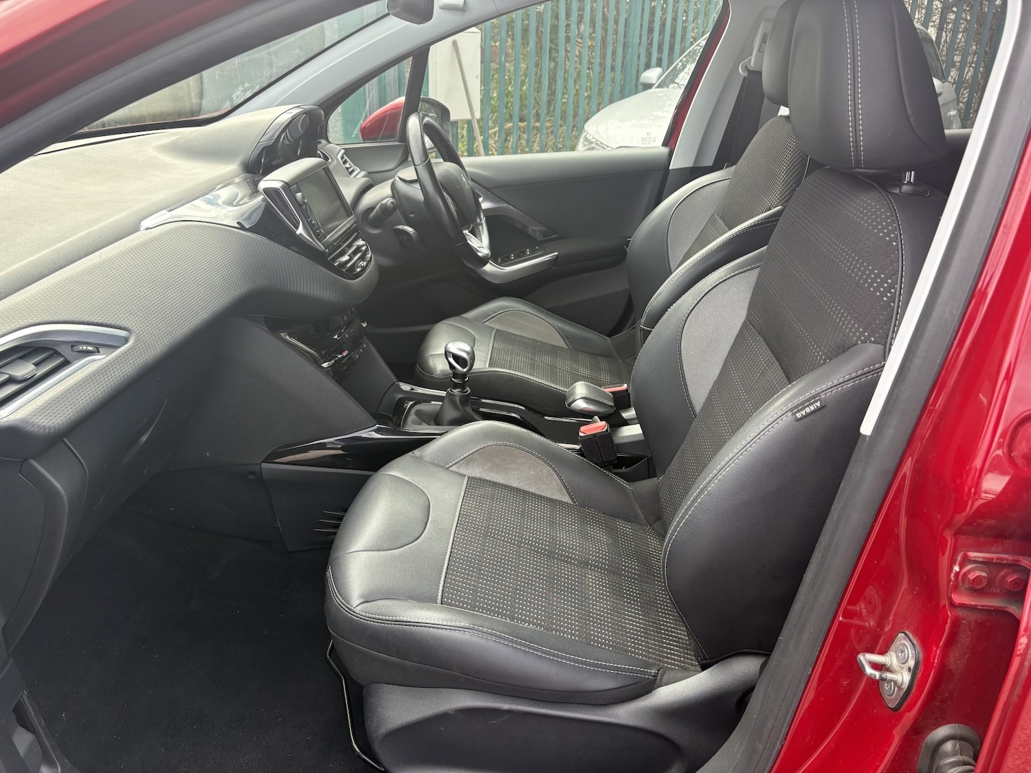 Used Peugeot 2008 2019 for sale - 77687639: Photo 18