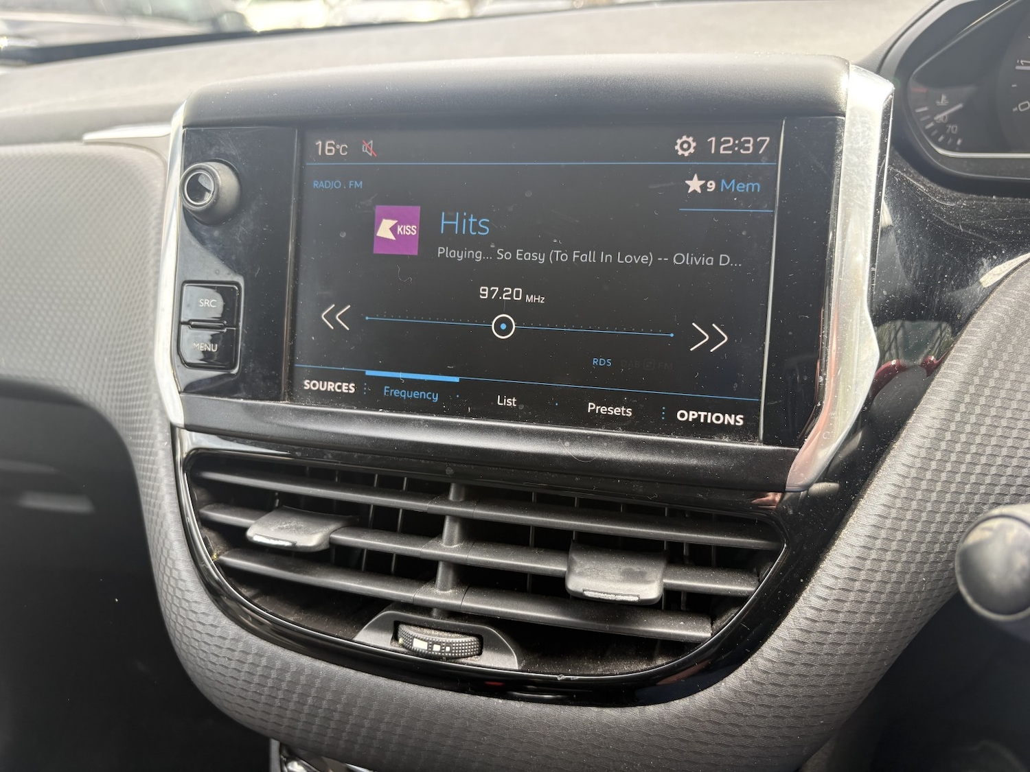 Used Peugeot 2008 2019 for sale - 77687639: Photo 20