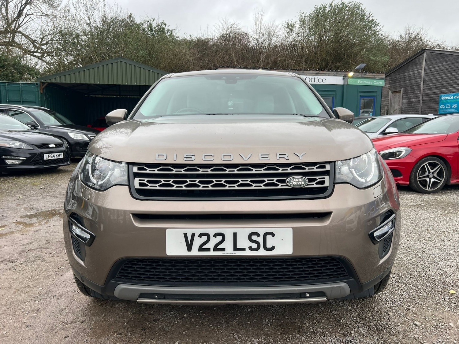 Used Land Rover Discovery Sport 2016 for sale - 77906670: Photo 2
