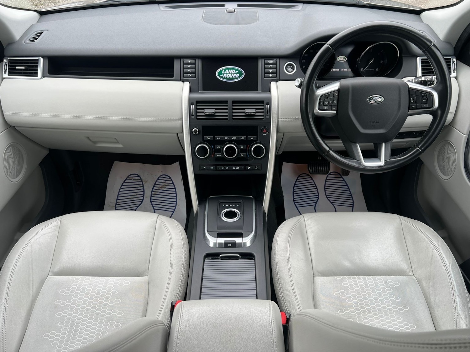 Used Land Rover Discovery Sport 2016 for sale - 77906670: Photo 26