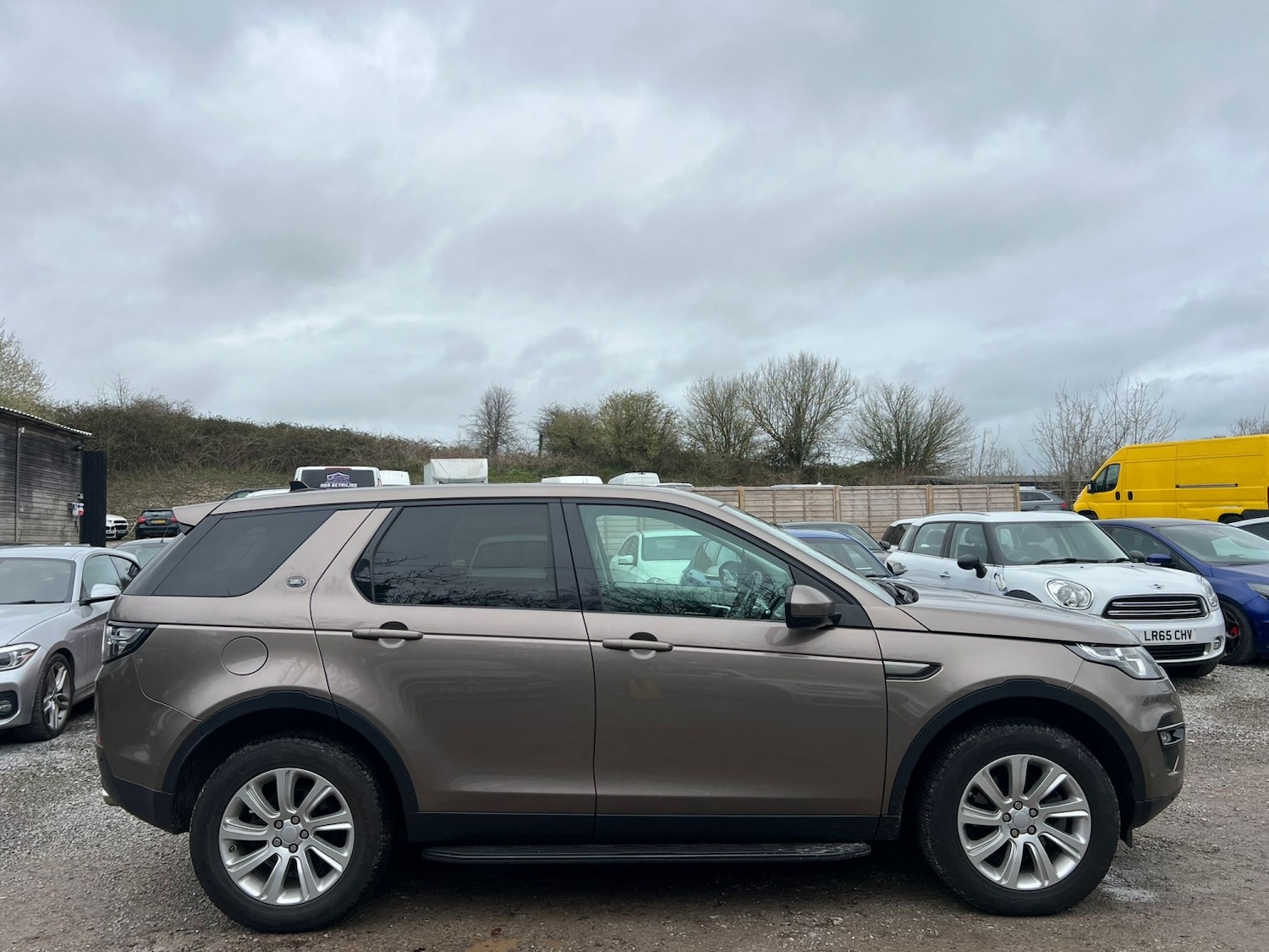 Used Land Rover Discovery Sport 2016 for sale - 77906670: Photo 4
