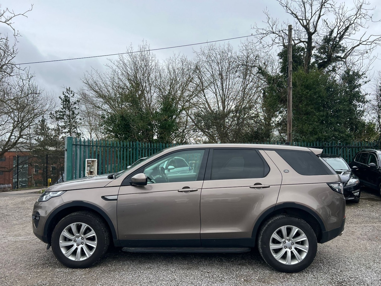 Used Land Rover Discovery Sport 2016 for sale - 77906670: Photo 5