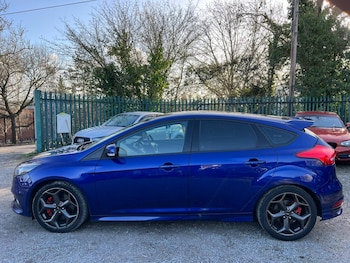 Used Ford Focus 2016 for sale - 77844927: Photo