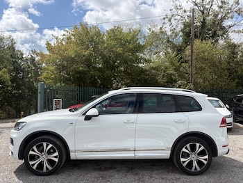 Used Volkswagen Touareg 2014 for sale - 79588848: Photo
