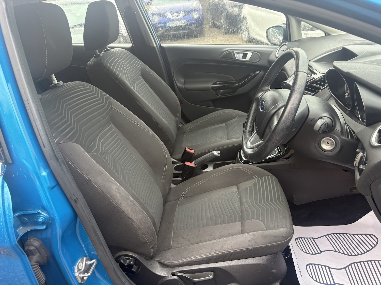 Used Ford Fiesta 2015 for sale - 77687635: Photo 11