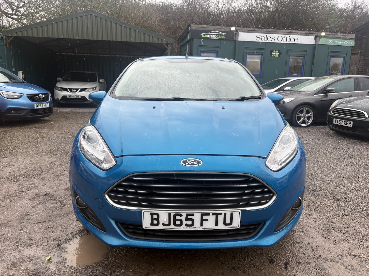 Used Ford Fiesta 2015 for sale - 77687635: Photo 2