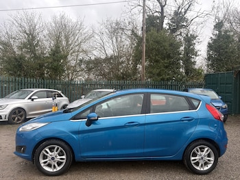 Used Ford Fiesta 2015 for sale - 77687635: Photo