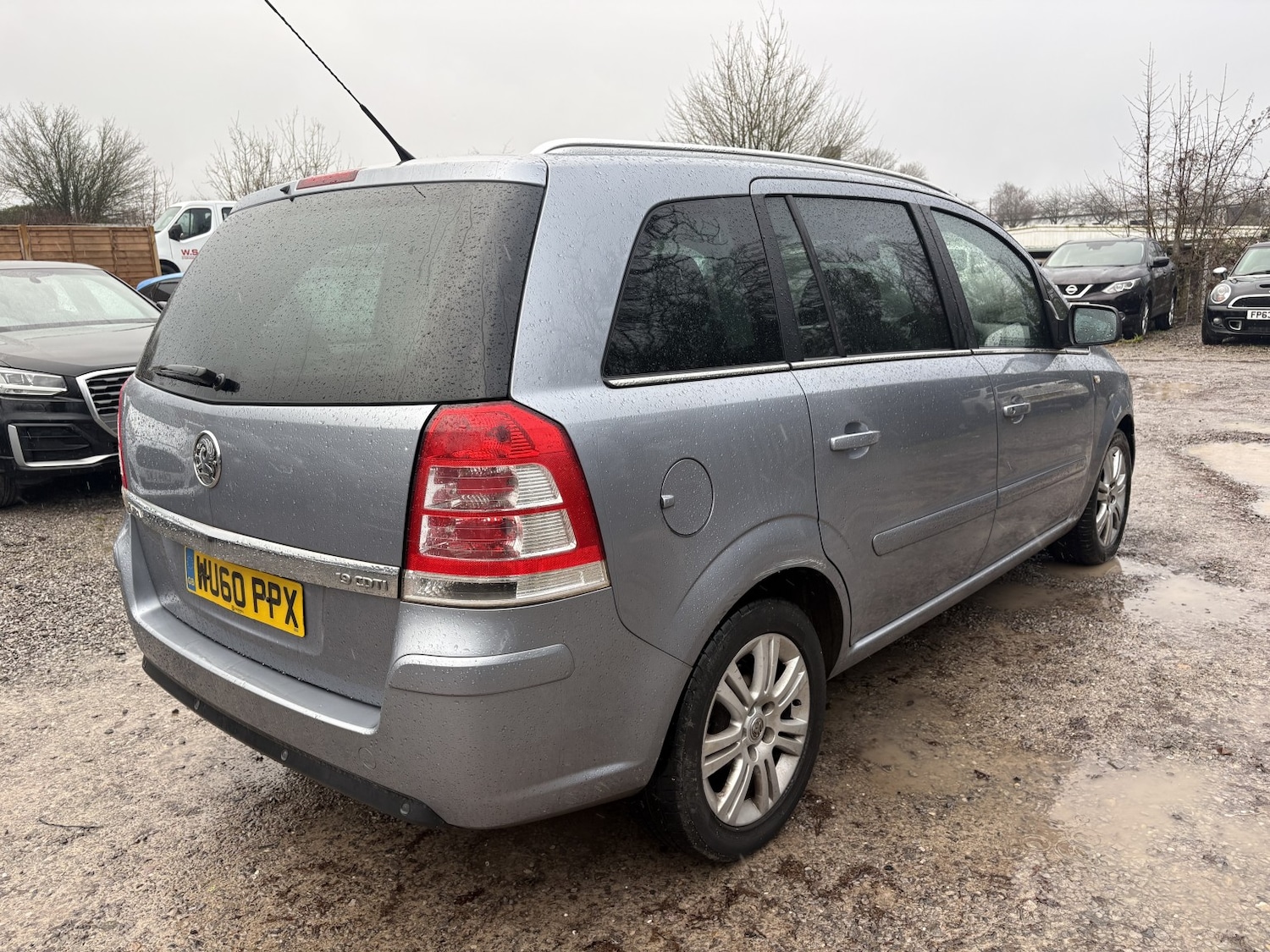 Used Vauxhall Zafira 2010 for sale - 77555042: Photo 10