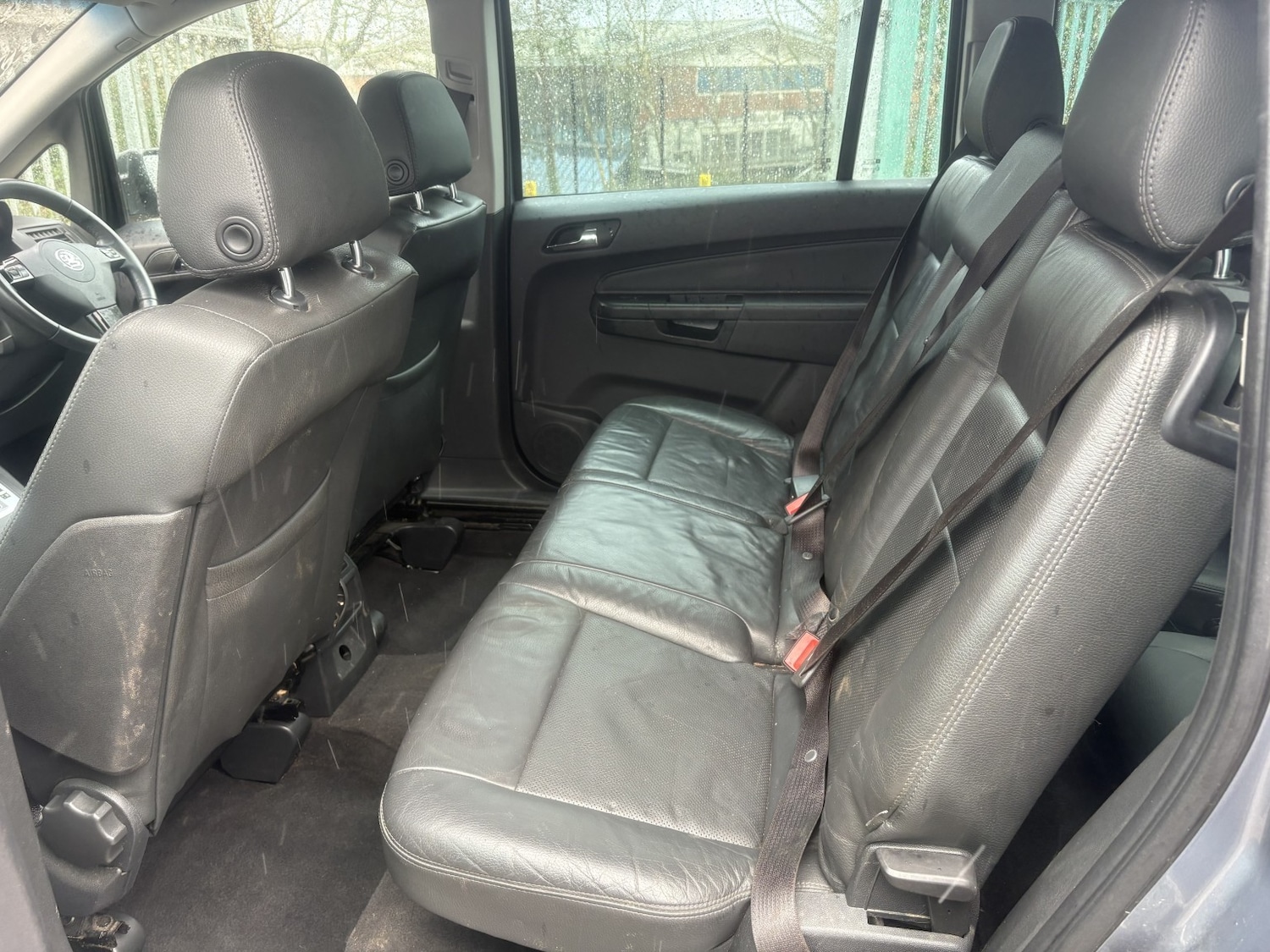 Used Vauxhall Zafira 2010 for sale - 77555042: Photo 16