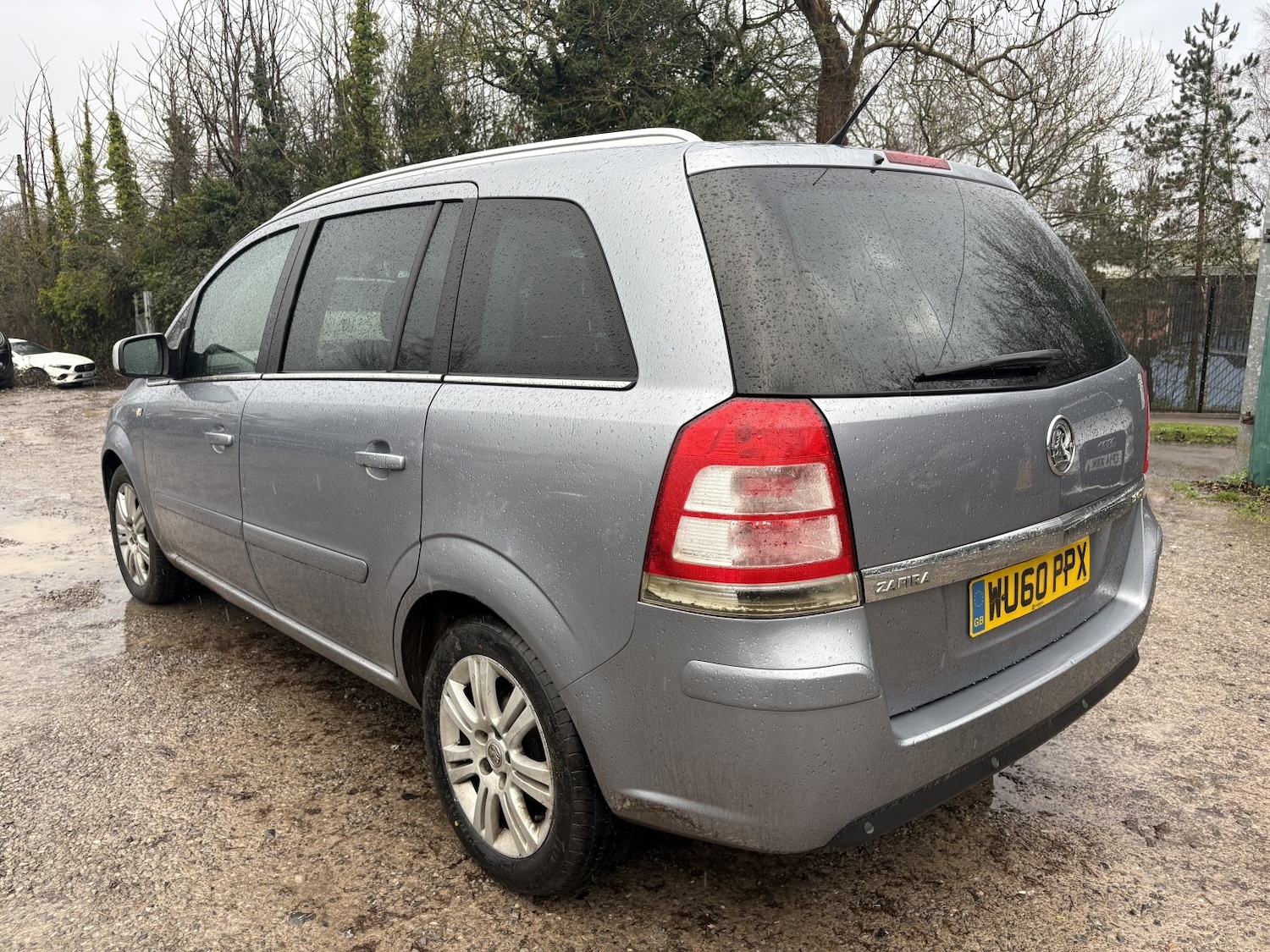 Used Vauxhall Zafira 2010 for sale - 77555042: Photo 5