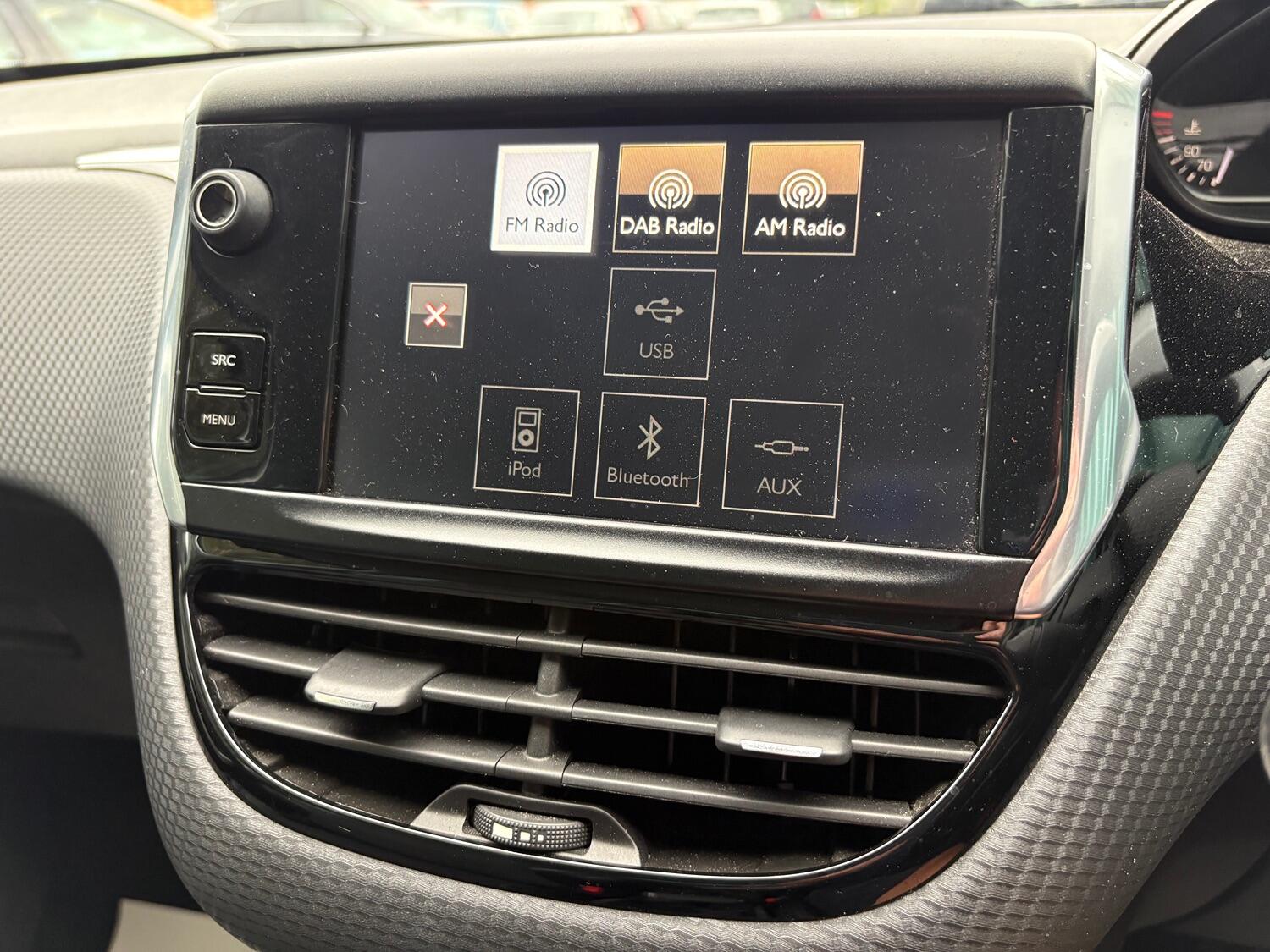 Used Peugeot 2008 2015 for sale - 76897036: Photo 21