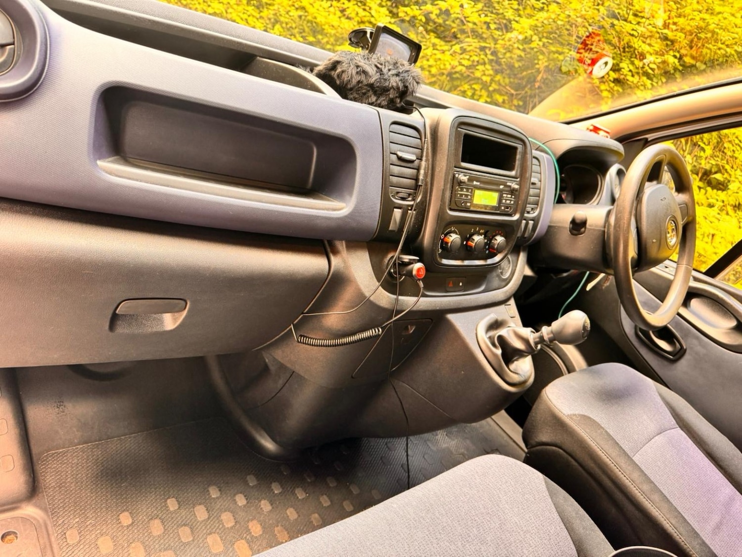 Used Vauxhall Vivaro 2015 for sale - 76877544: Photo 12