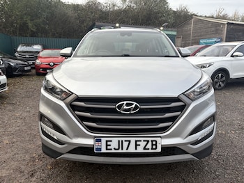 Used Hyundai TUCSON 2017 for sale - 76576856: Photo