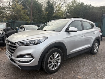 Used Hyundai TUCSON 2017 for sale - 76576856: Photo