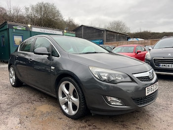 Vauxhall Astra feature image