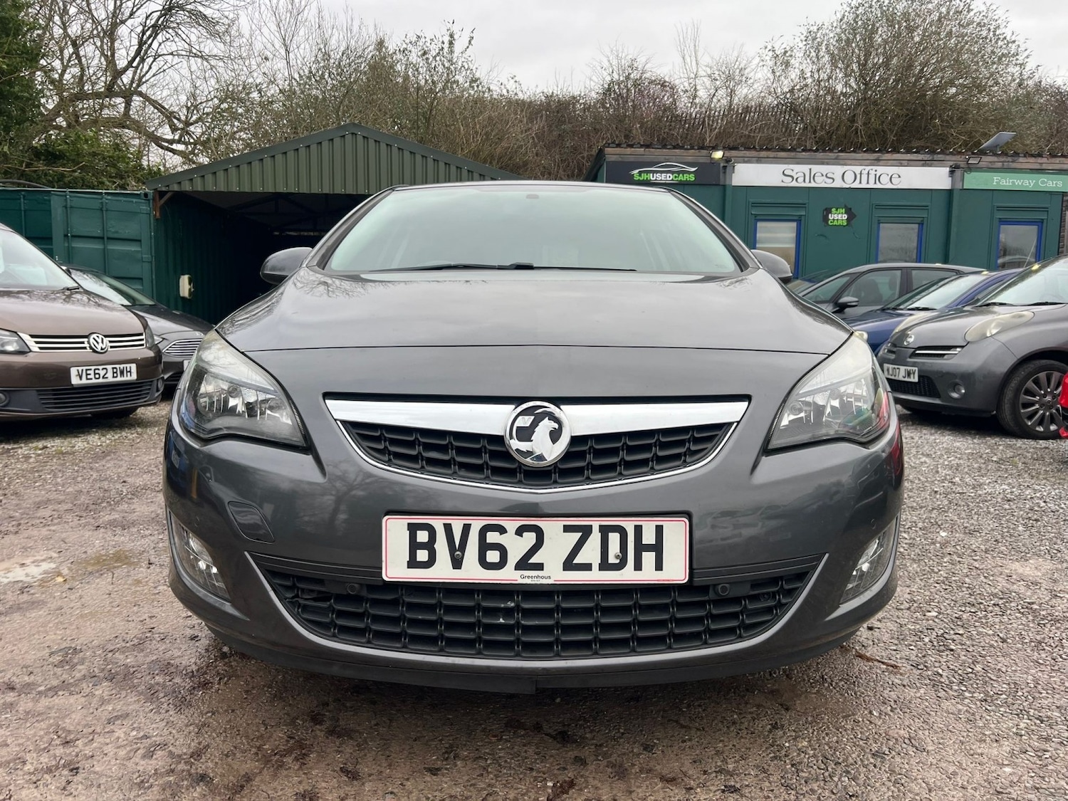 Used Vauxhall Astra 2012 for sale - 77431375: Photo 2