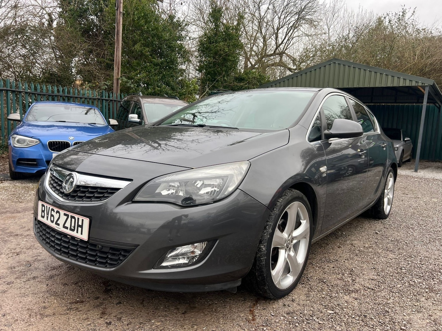 Used Vauxhall Astra 2012 for sale - 77431375: Photo 3
