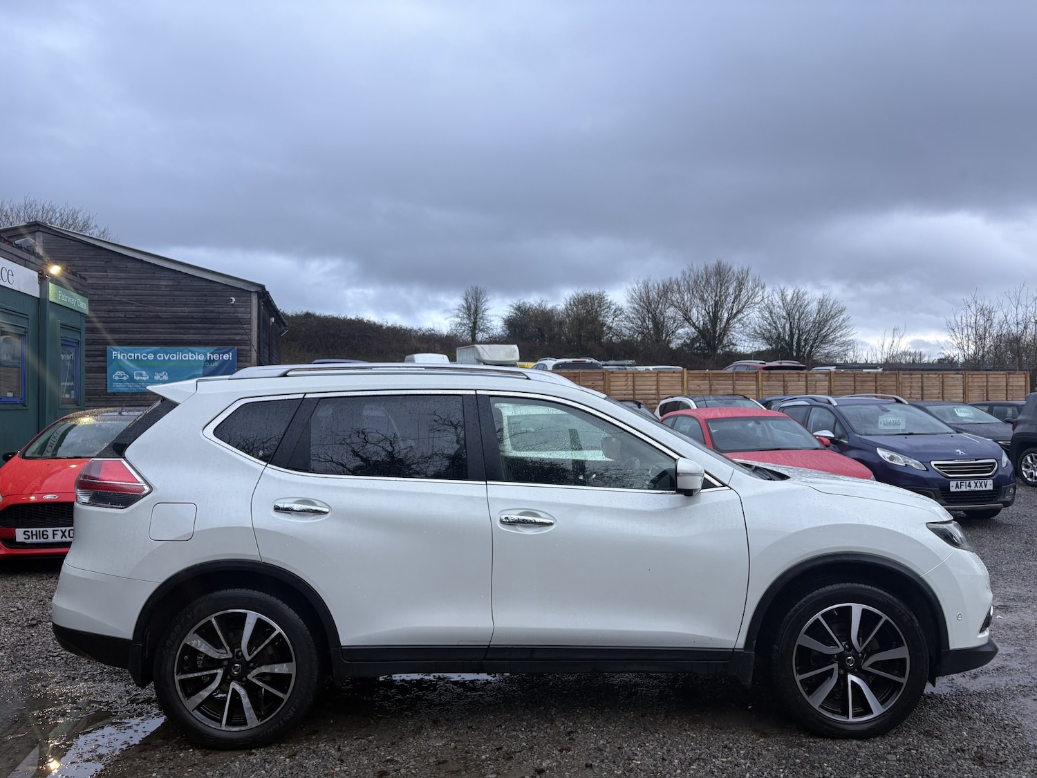 Used Nissan X-Trail 2015 for sale - 77296807: Photo 4