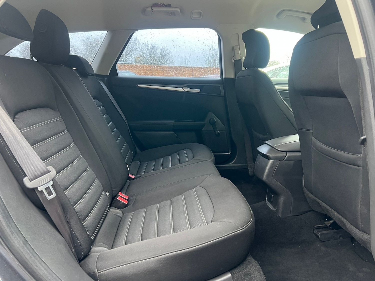 Used Ford Mondeo 2015 for sale - 76559990: Photo 10