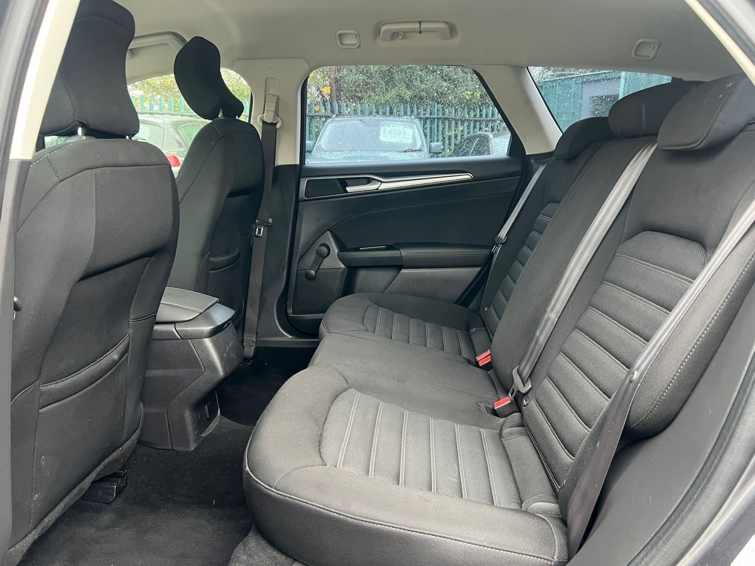 Used Ford Mondeo 2015 for sale - 76559990: Photo 16