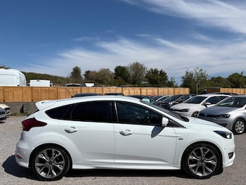 Used Ford Focus 2017 for sale - 79240253: Photo