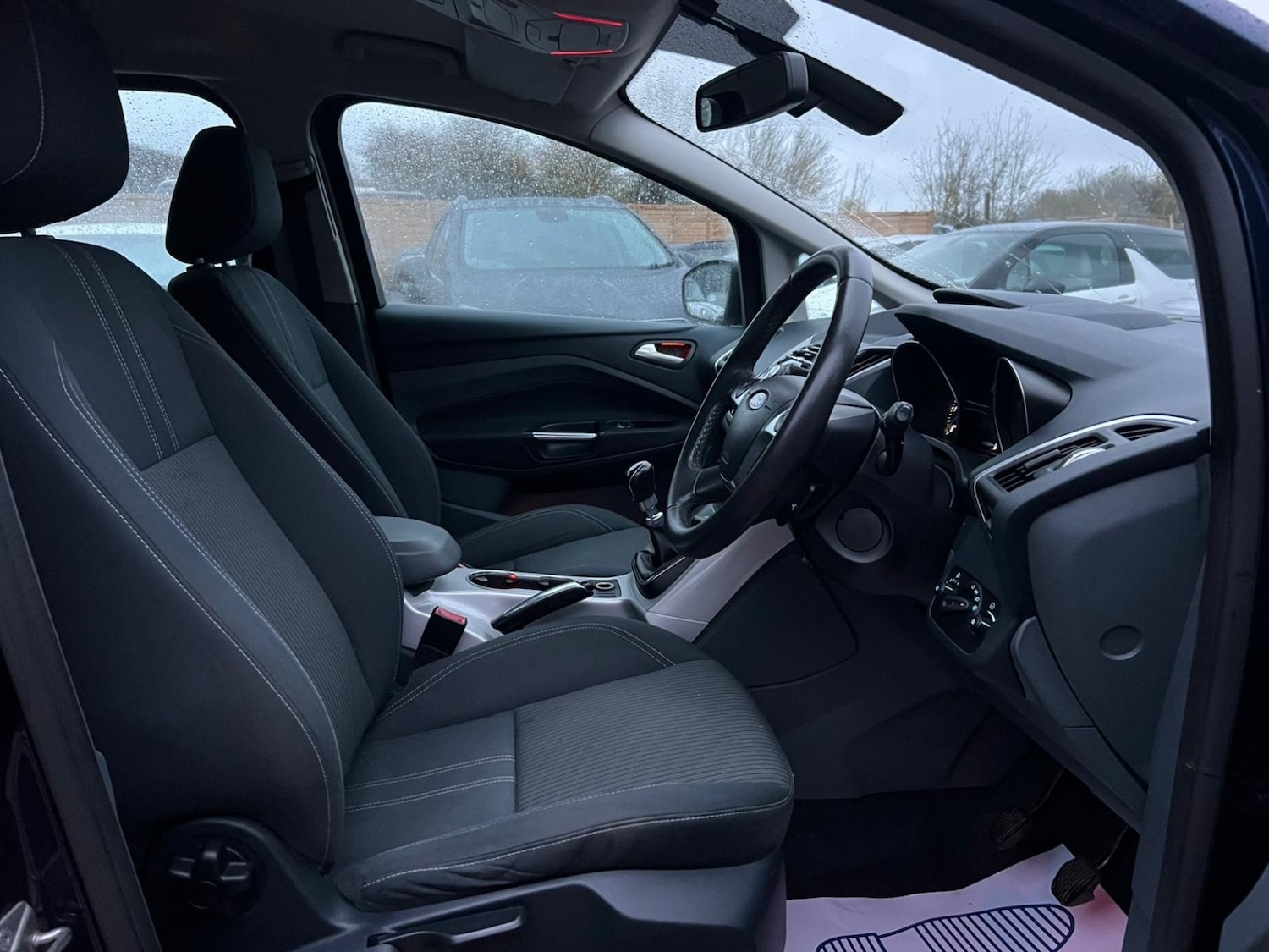 Used Ford Grand C-Max 2011 for sale - 76476945: Photo 11