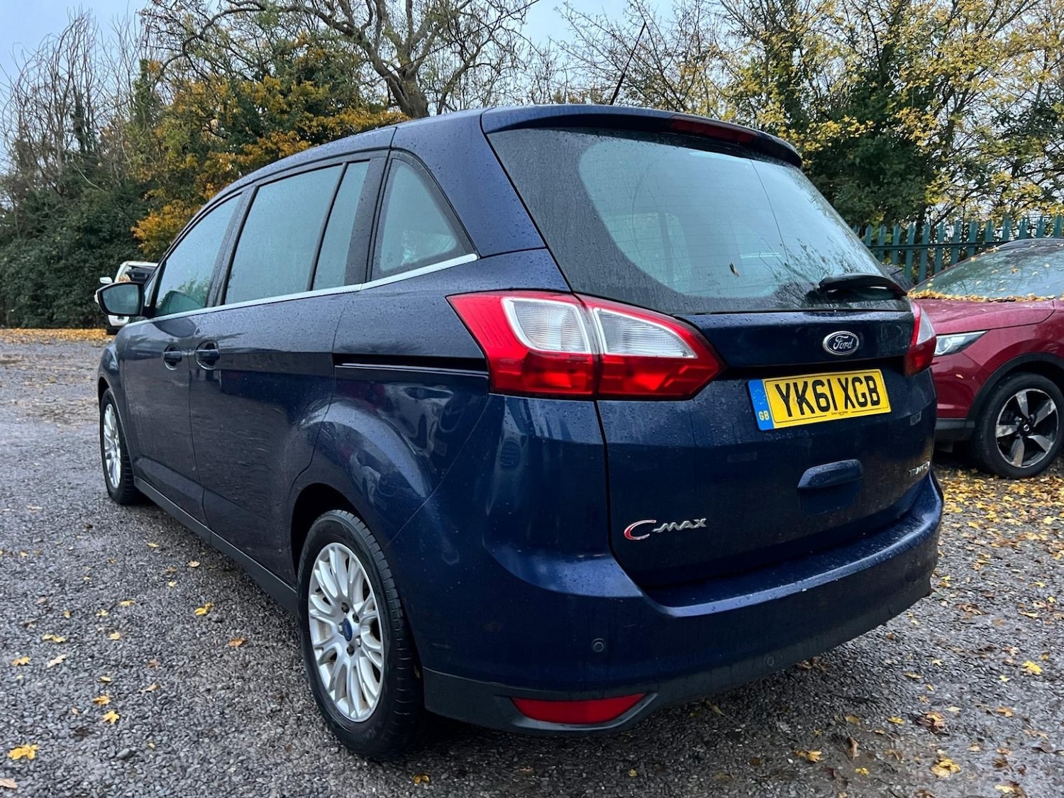 Used Ford Grand C-Max 2011 for sale - 76476945: Photo 3