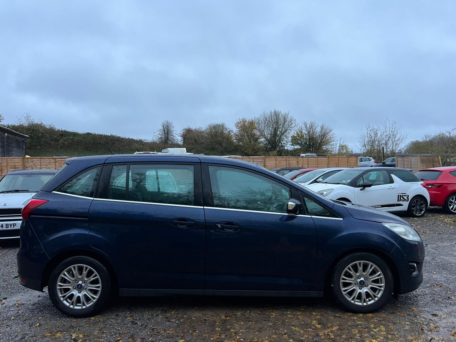 Used Ford Grand C-Max 2011 for sale - 76476945: Photo 7