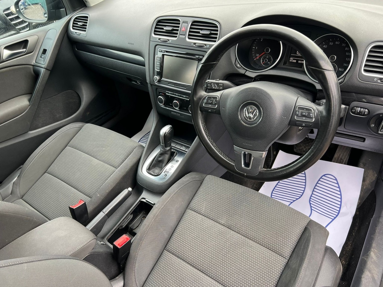 Used Volkswagen Golf 2011 for sale - 77258582: Photo 9