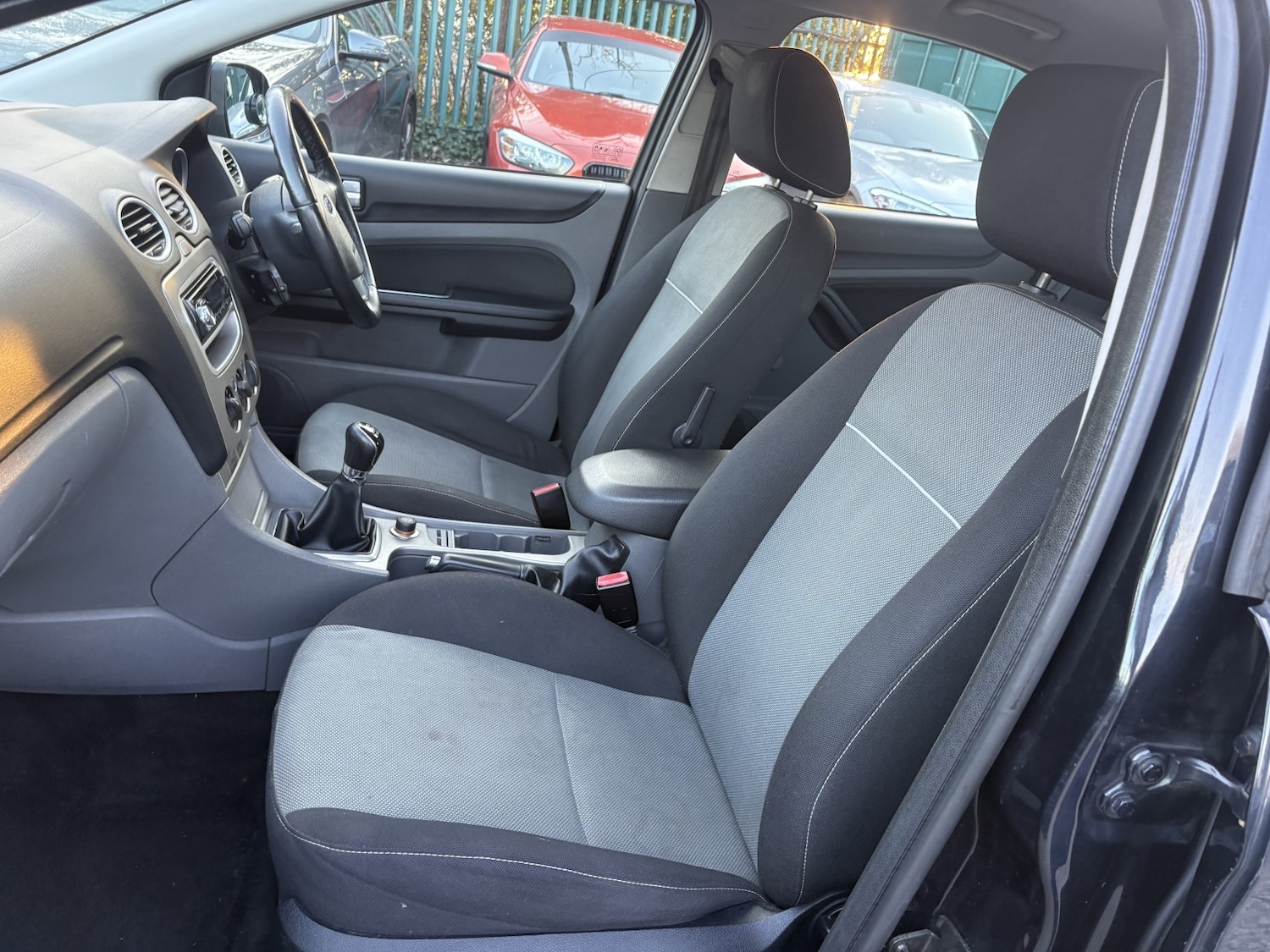 Used Ford Focus 2010 for sale - 77789322: Photo 18