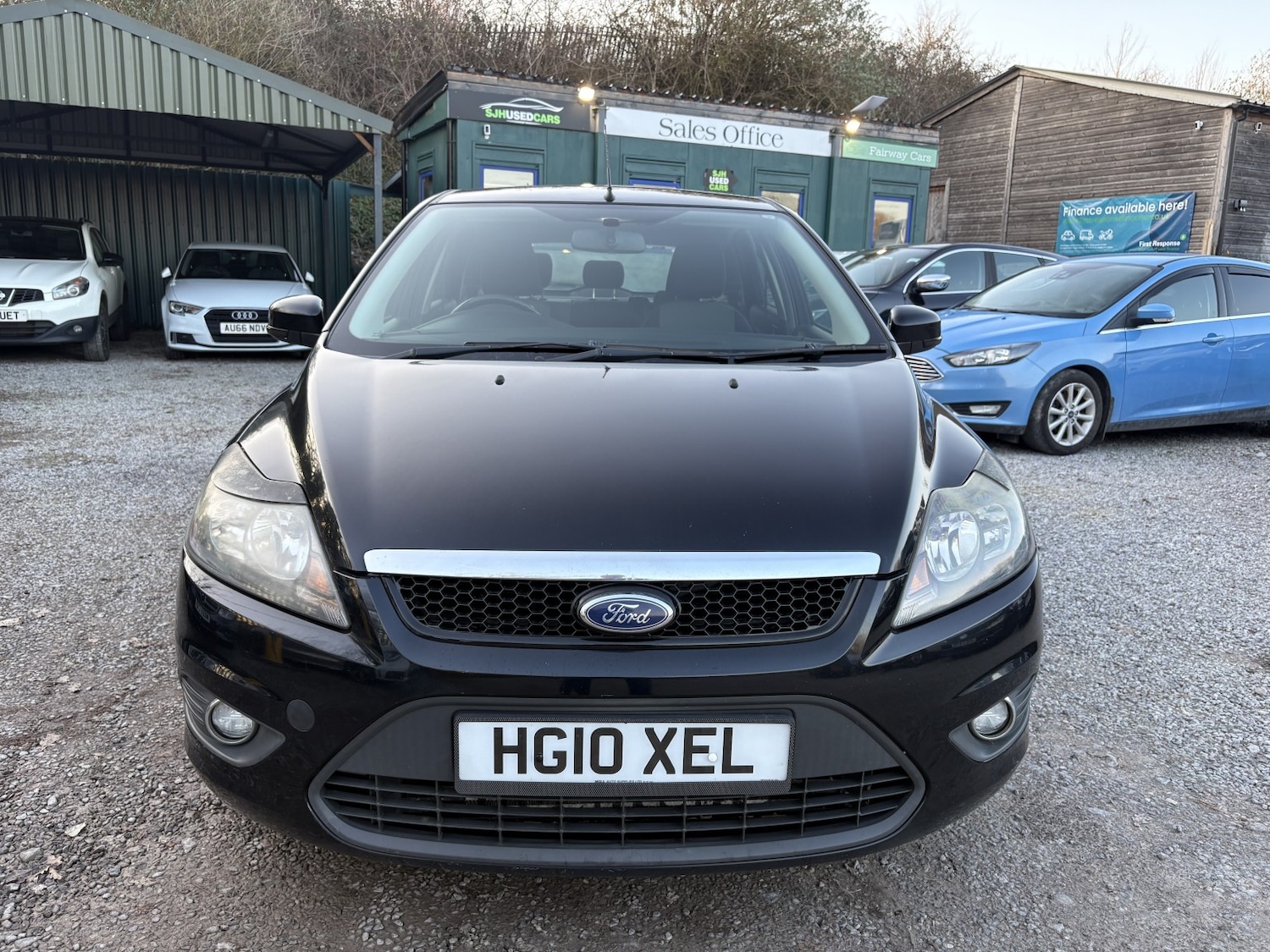 Used Ford Focus 2010 for sale - 77789322: Photo 2